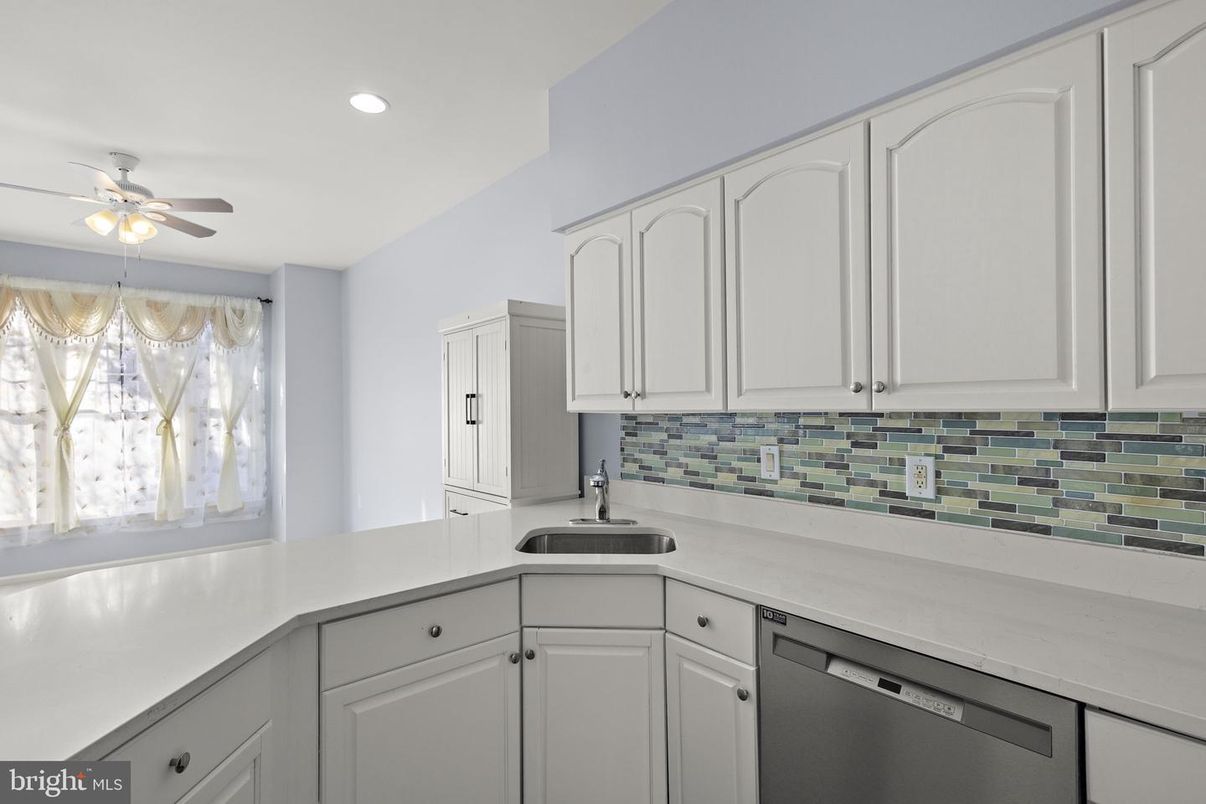 Interior, Kitchen, Recessed Lighting