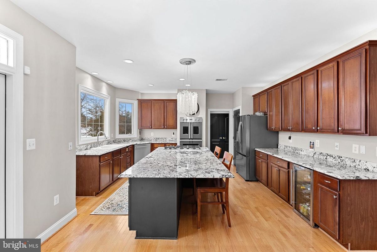 Chandelier, Interior, Kitchen, Recessed Lighting, Wood Texture Flooring