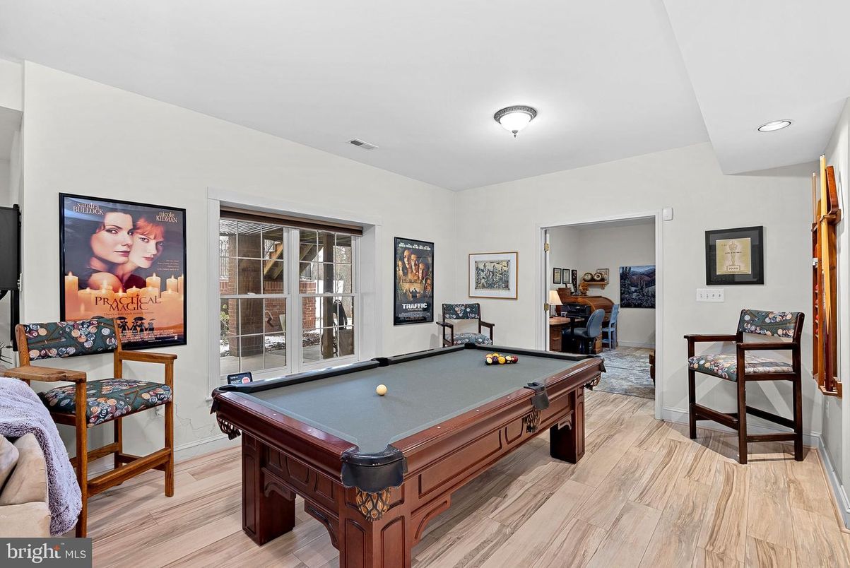 Billiard Table, Game Room, Interior, Recessed Lighting, Wood Texture Flooring