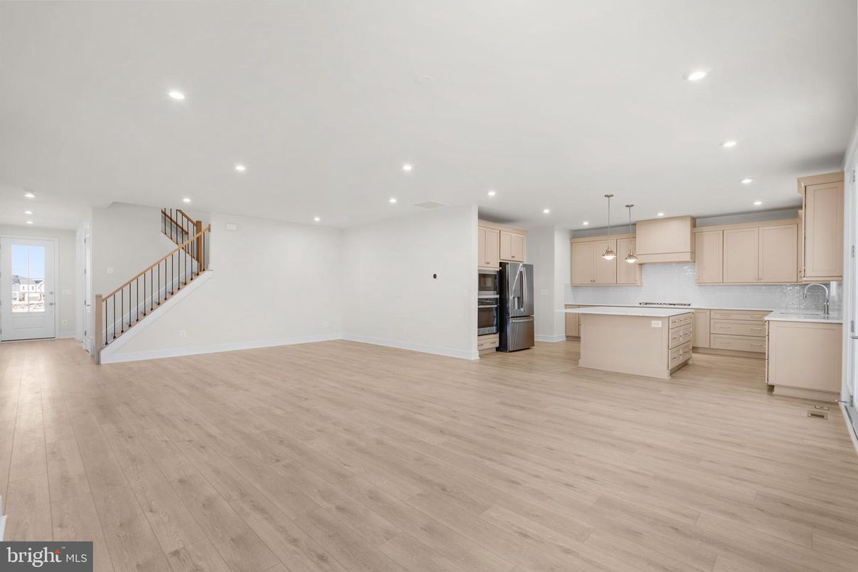 Interior, Kitchen, Pendant Lights, Recessed Lighting, Wood Texture Flooring