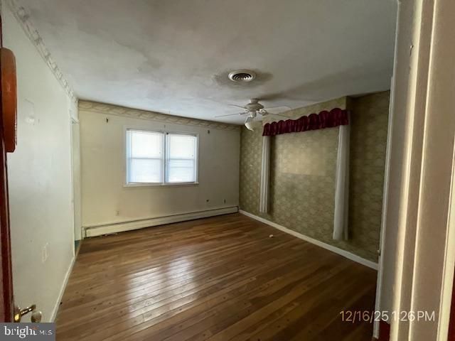 Empty room, Interior, Wood Texture Flooring
