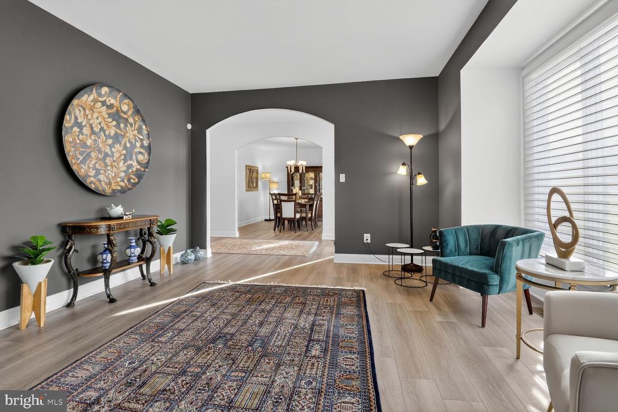 Chandelier, Dining room, Interior, Wood Texture Flooring