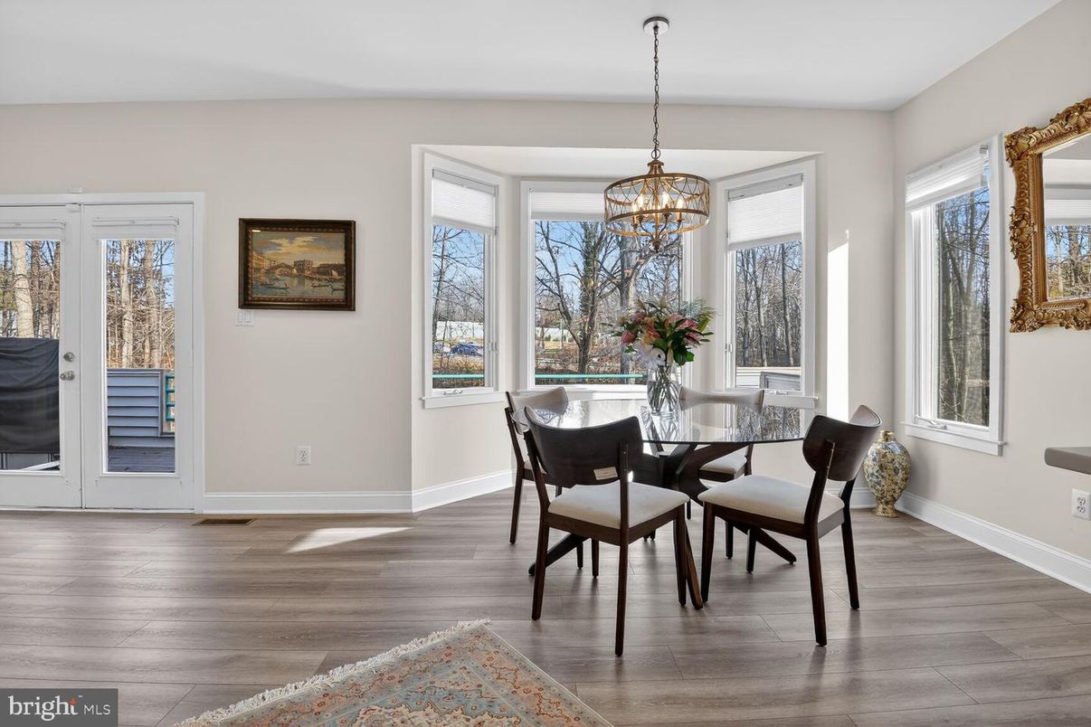 Chandelier, Dining room, Interior, Pendant Lights, Wood Texture Flooring