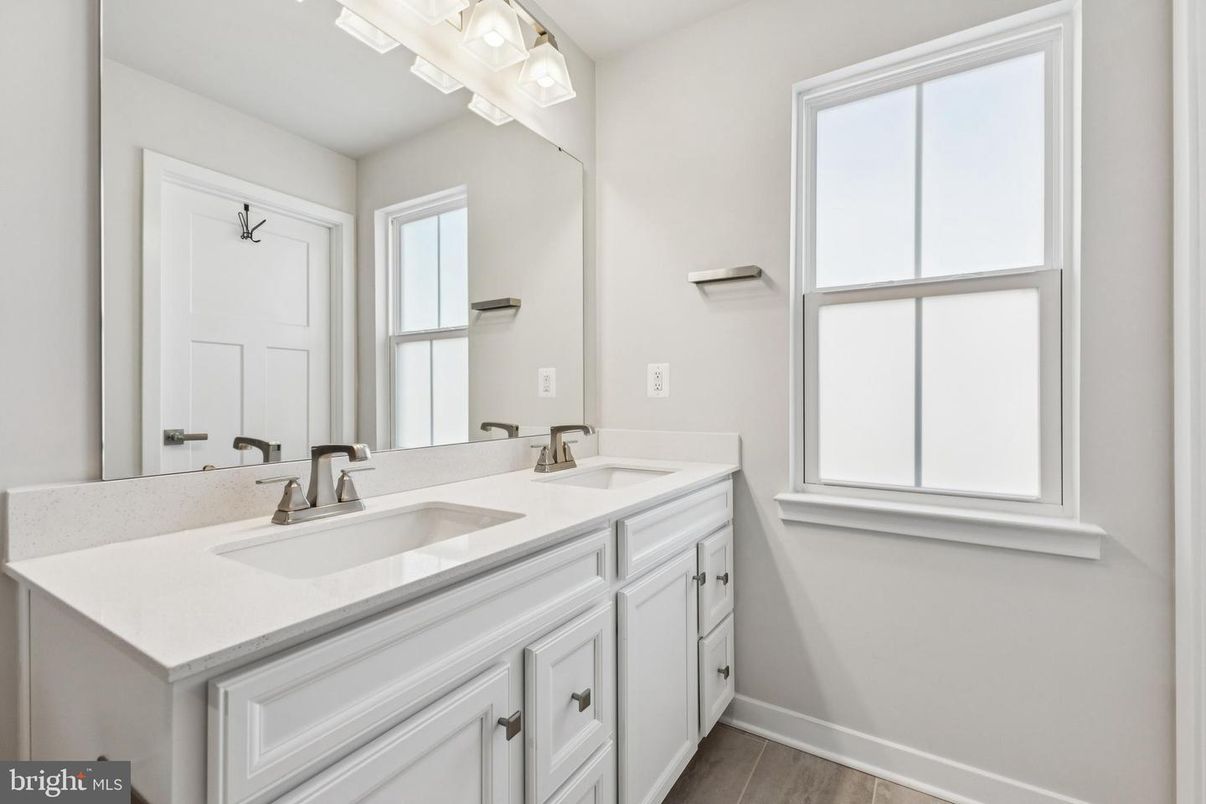 Bathroom, Dual Sink Vanities, Interior, Wood Texture Flooring