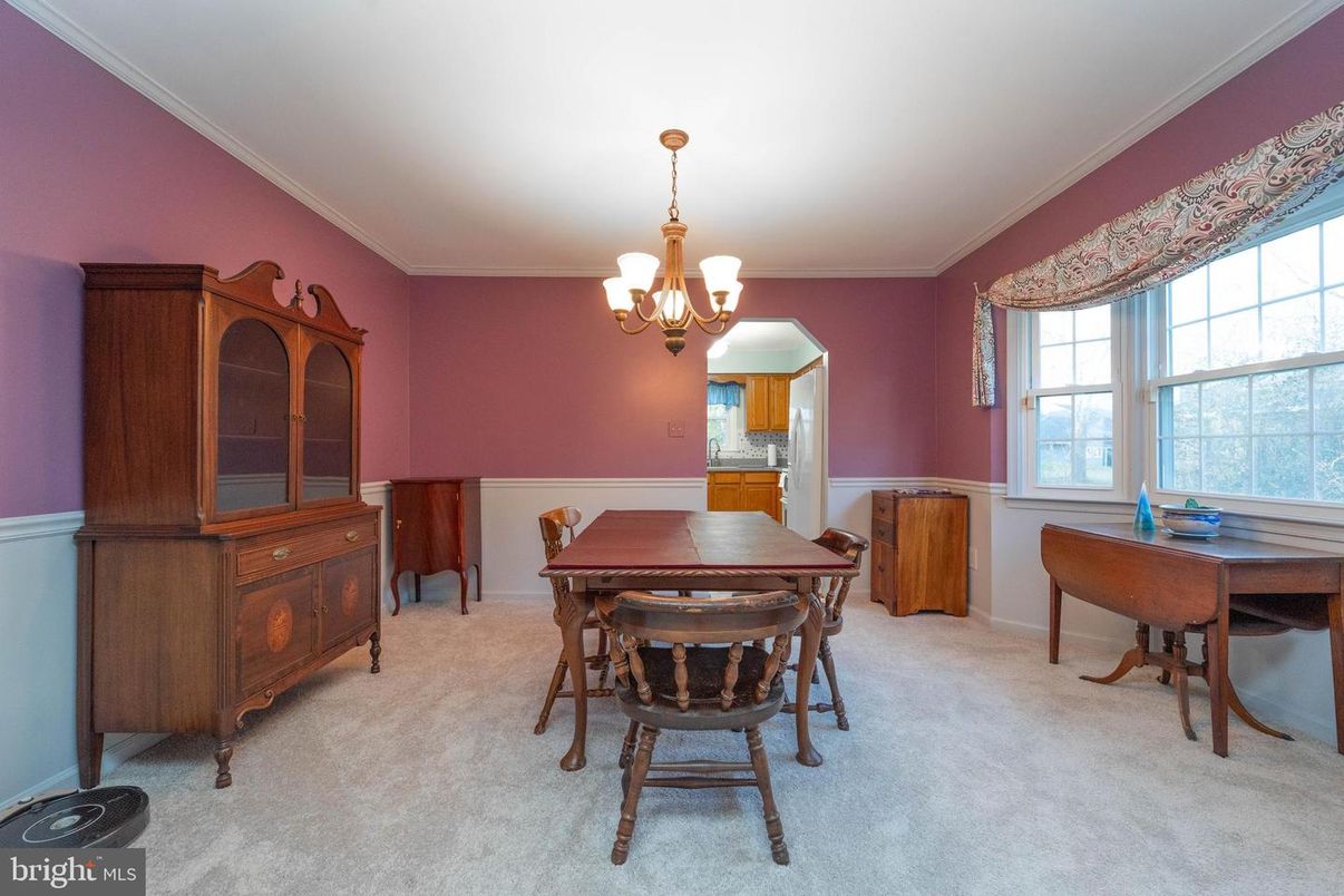 Chandelier, Dining room, Interior