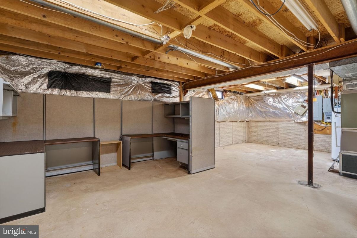 Interior, Wooden Beams