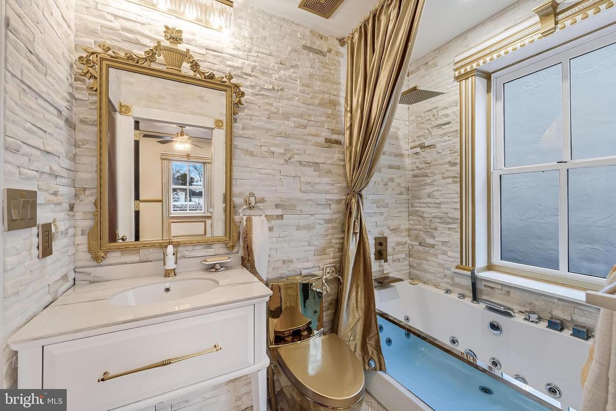 Bathroom, Interior, Stone Walls