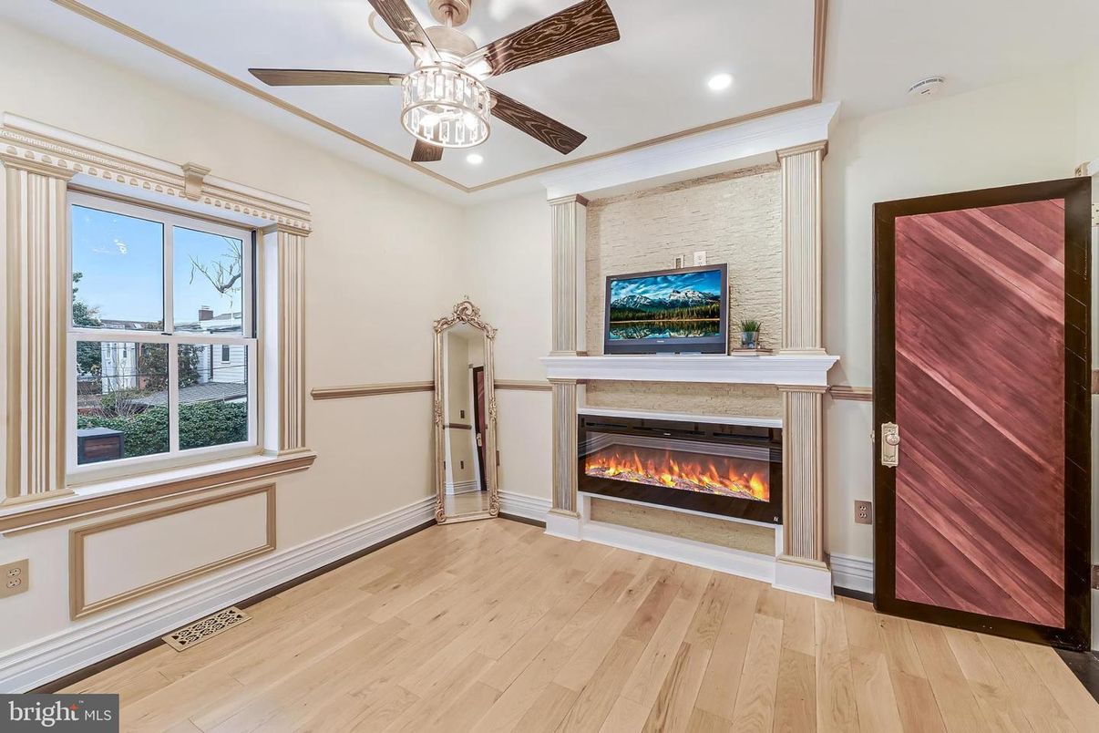 Fireplace, Interior, Recessed Lighting, Wood Texture Flooring