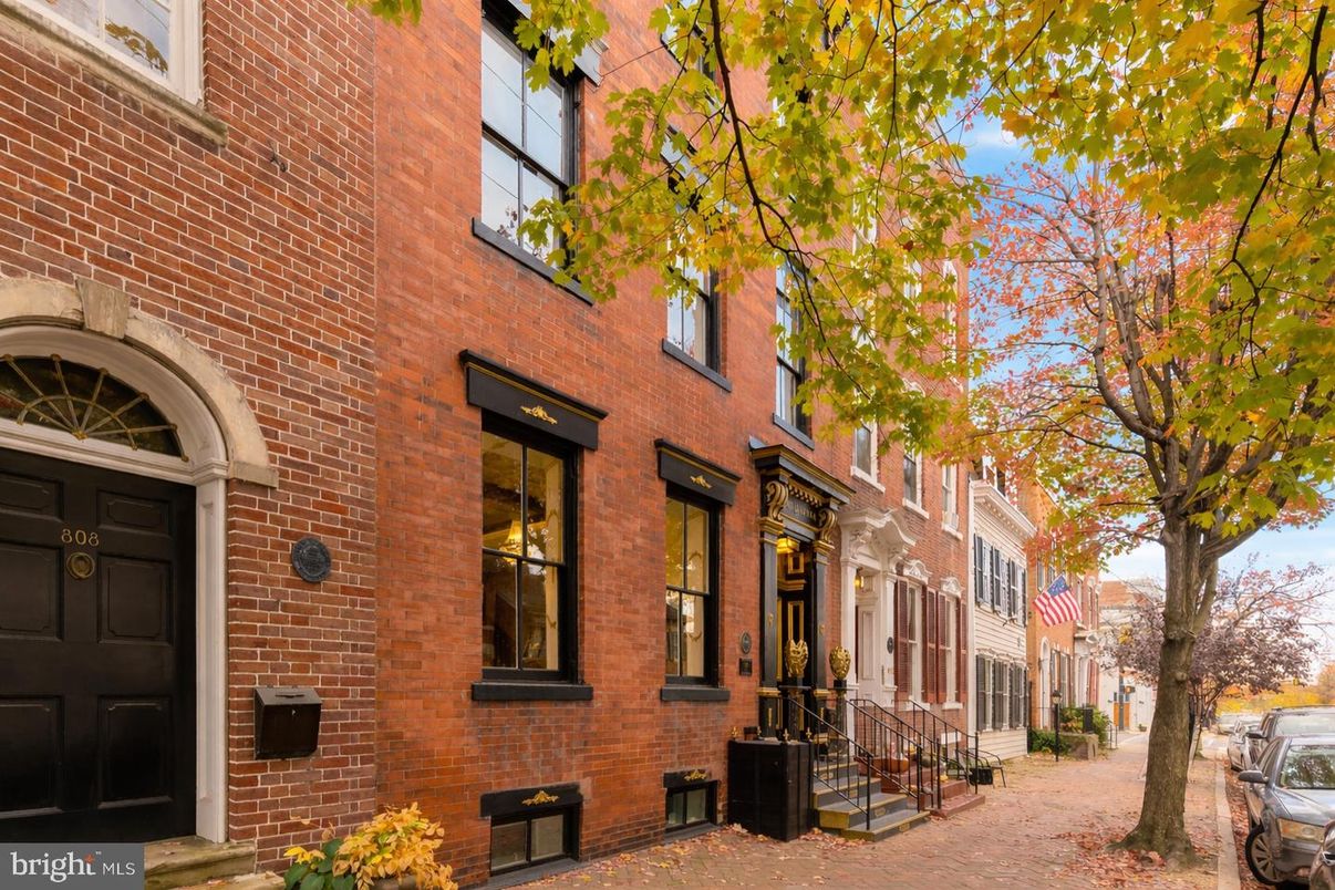 Exterior, Facade, Brick Facade, Rowhouse