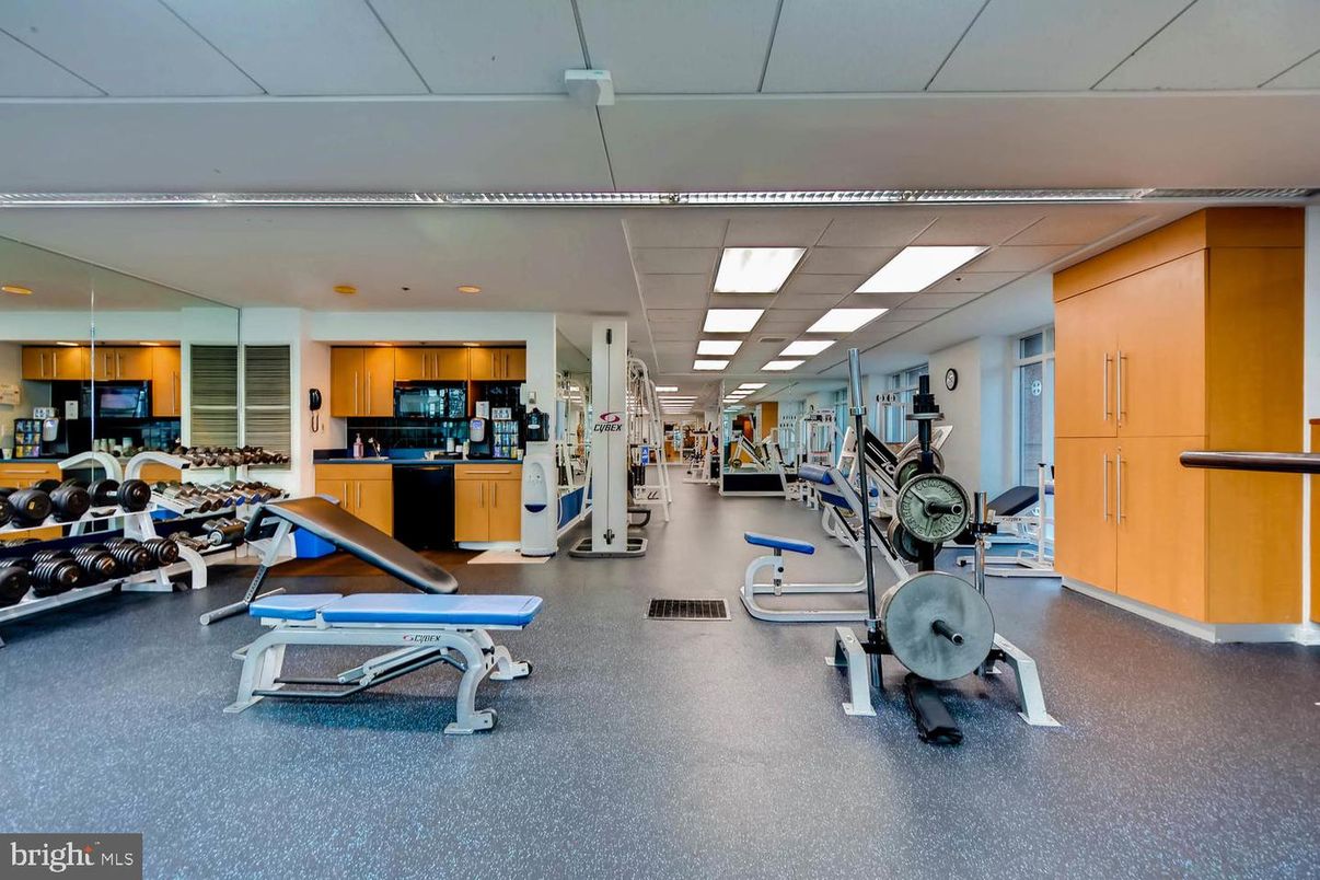Fitness Equipment, Gym, Interior, Recessed Lighting