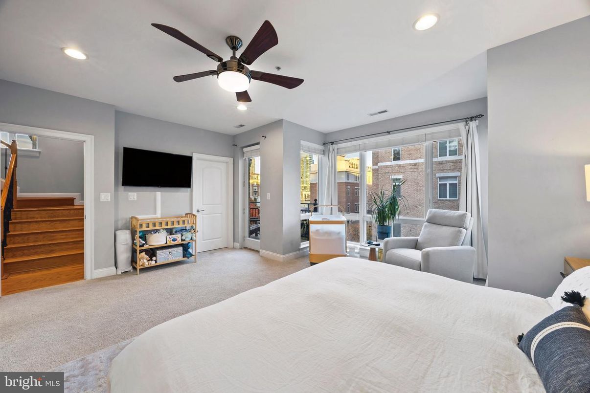 Bedroom, Interior, Recessed Lighting