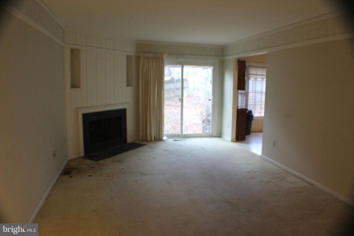 Empty room, Fireplace, Interior