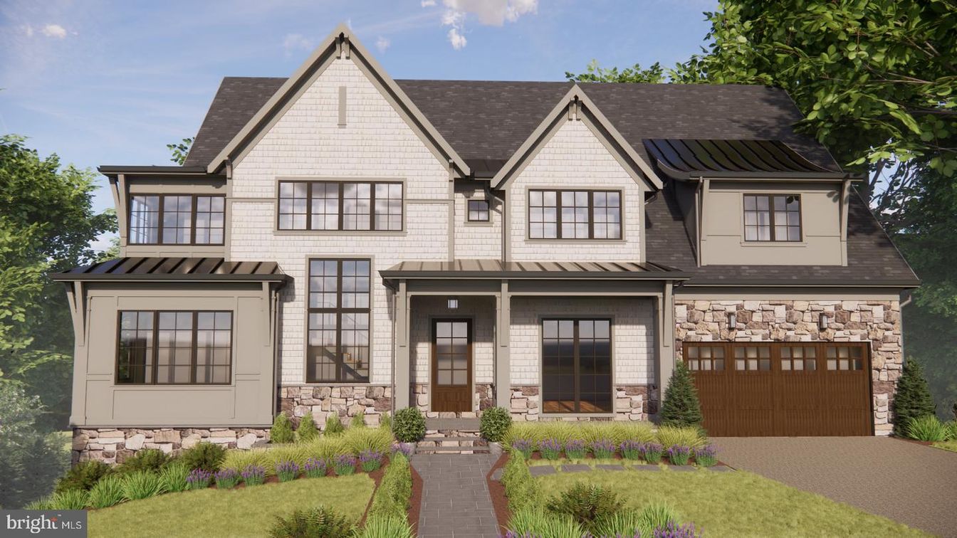 Attached, Exterior, Facade, Farmhouse