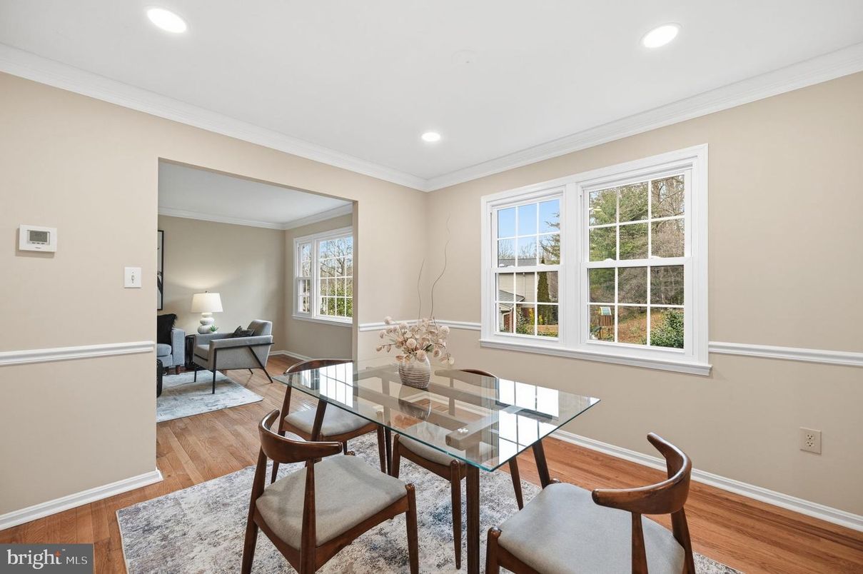 Dining room, Interior, Recessed Lighting, Wood Texture Flooring