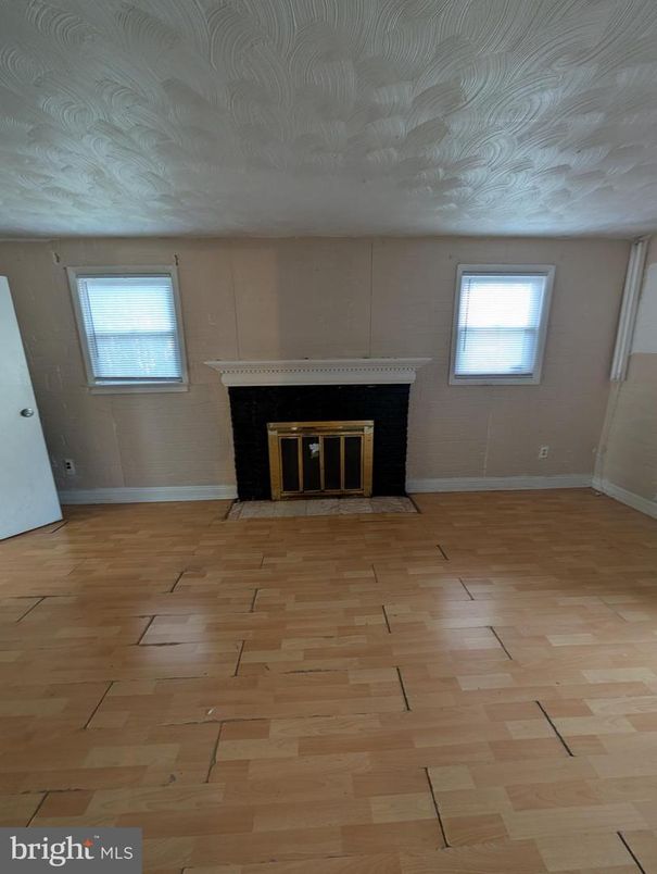 Empty room, Fireplace, Interior, Wood Texture Flooring
