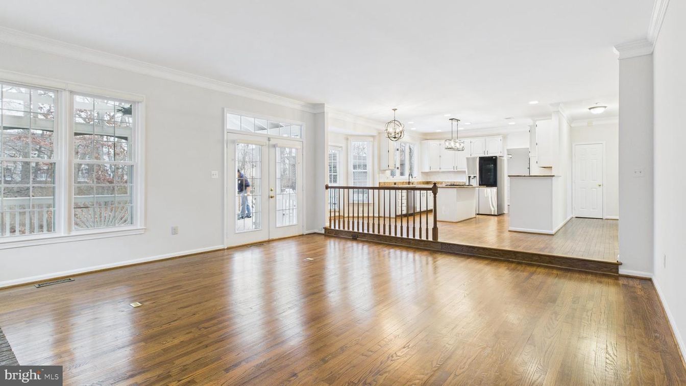Chandelier, Interior, Kitchen, Recessed Lighting, Wood Texture Flooring