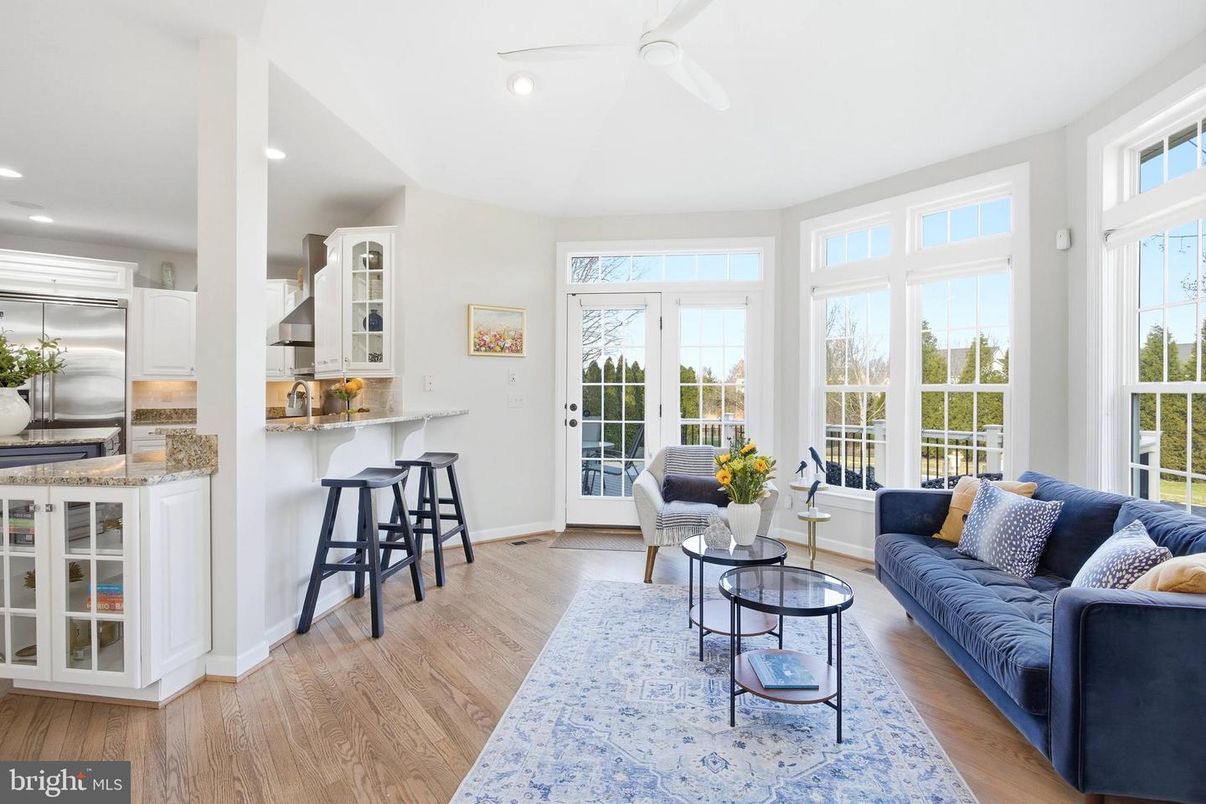 Interior, Kitchen, Living room, Recessed Lighting, Stainless Steel Appliances, Wood Texture Flooring