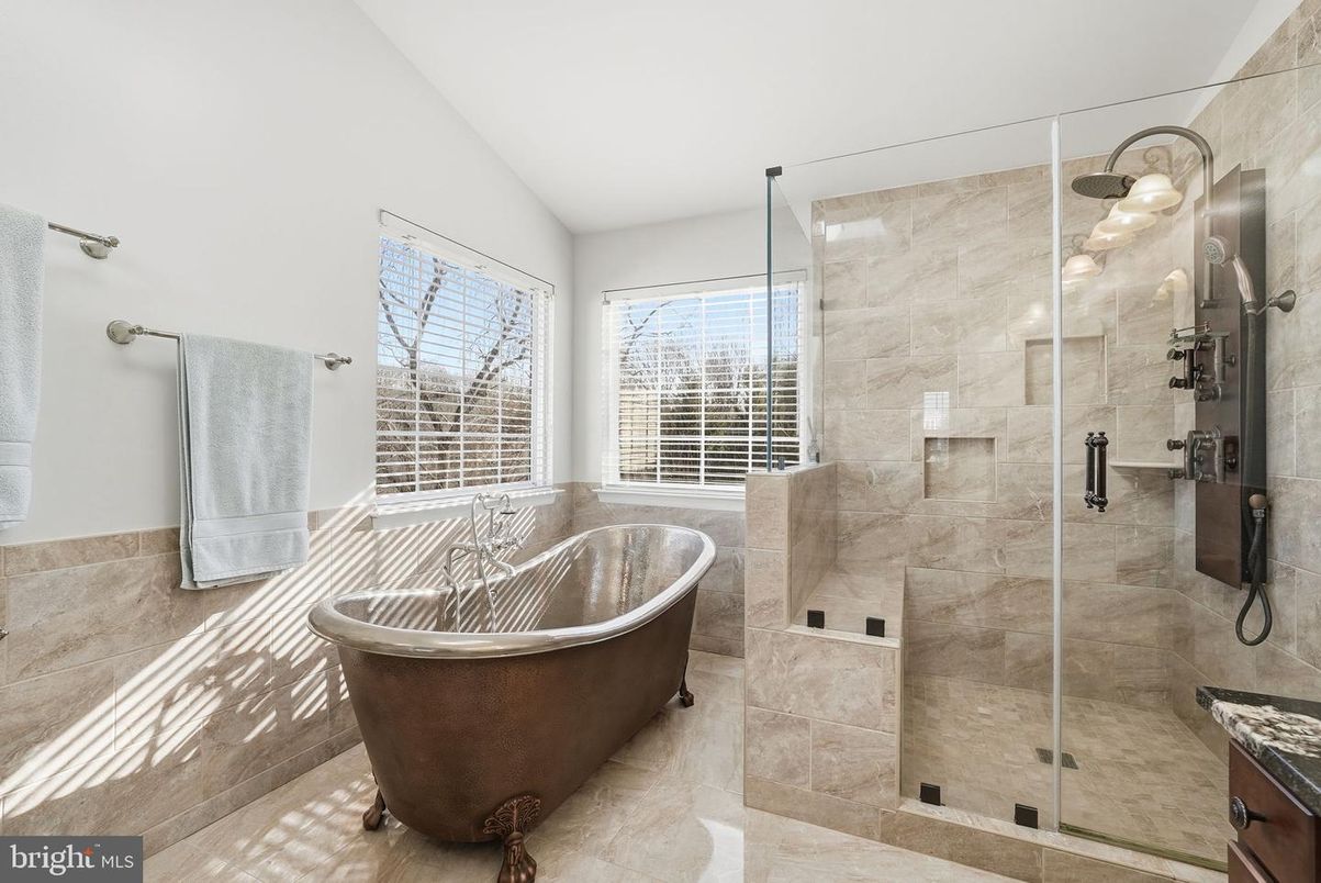 Bathroom, Free Standing Baths, Glass Shower, Interior