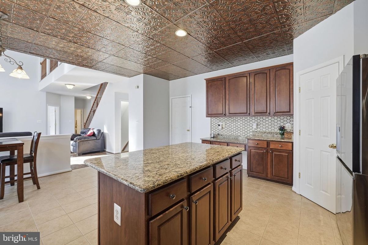 Dining room, Interior, Kitchen, Pendant Lights, Recessed Lighting