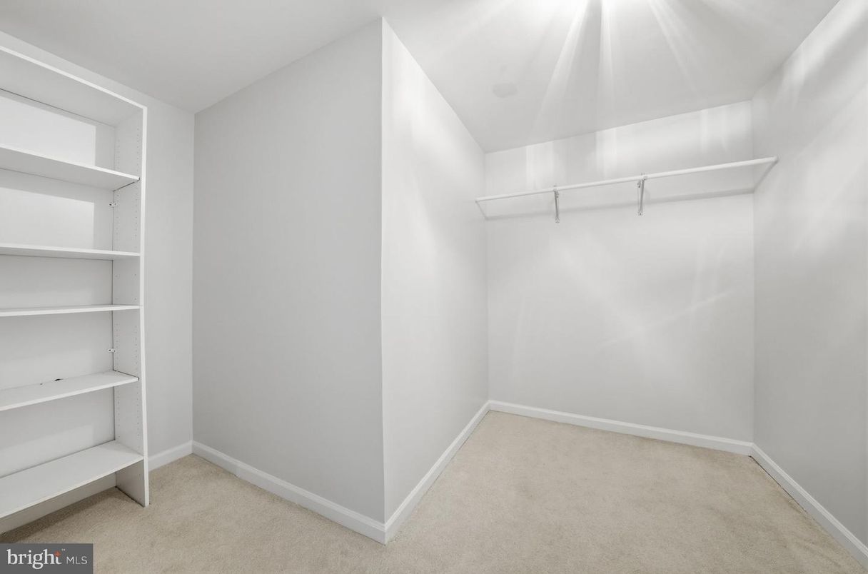 Interior, Walk-in Closets