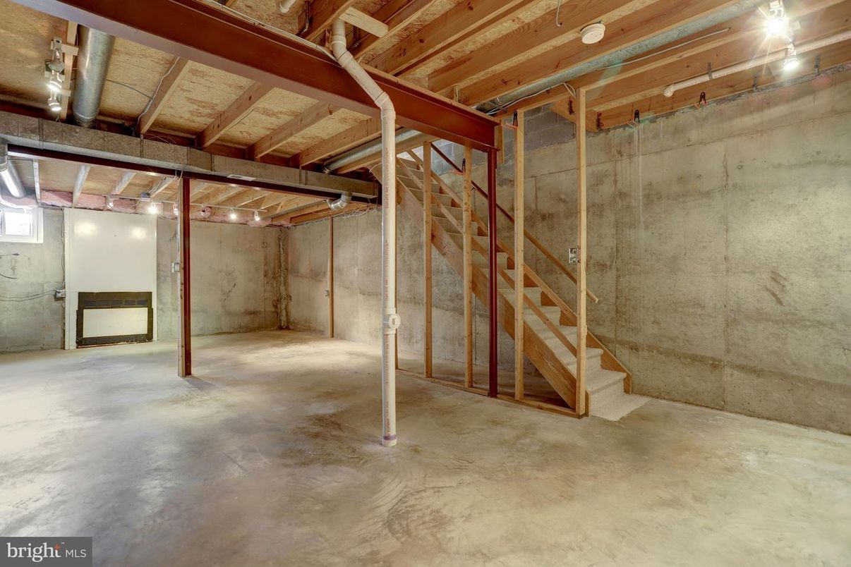 Interior, Wooden Beams