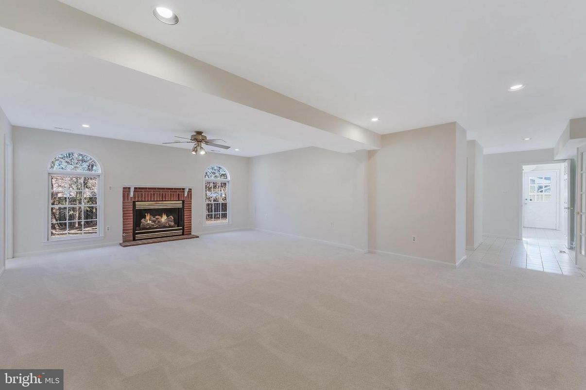 Empty room, Fireplace, Interior, Recessed Lighting