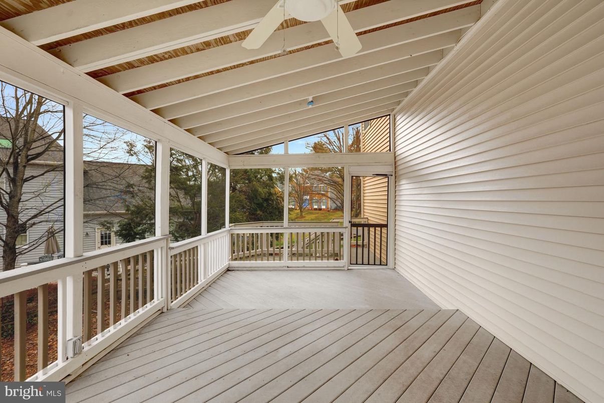 Interior, Sun Room, Wood Texture Flooring
