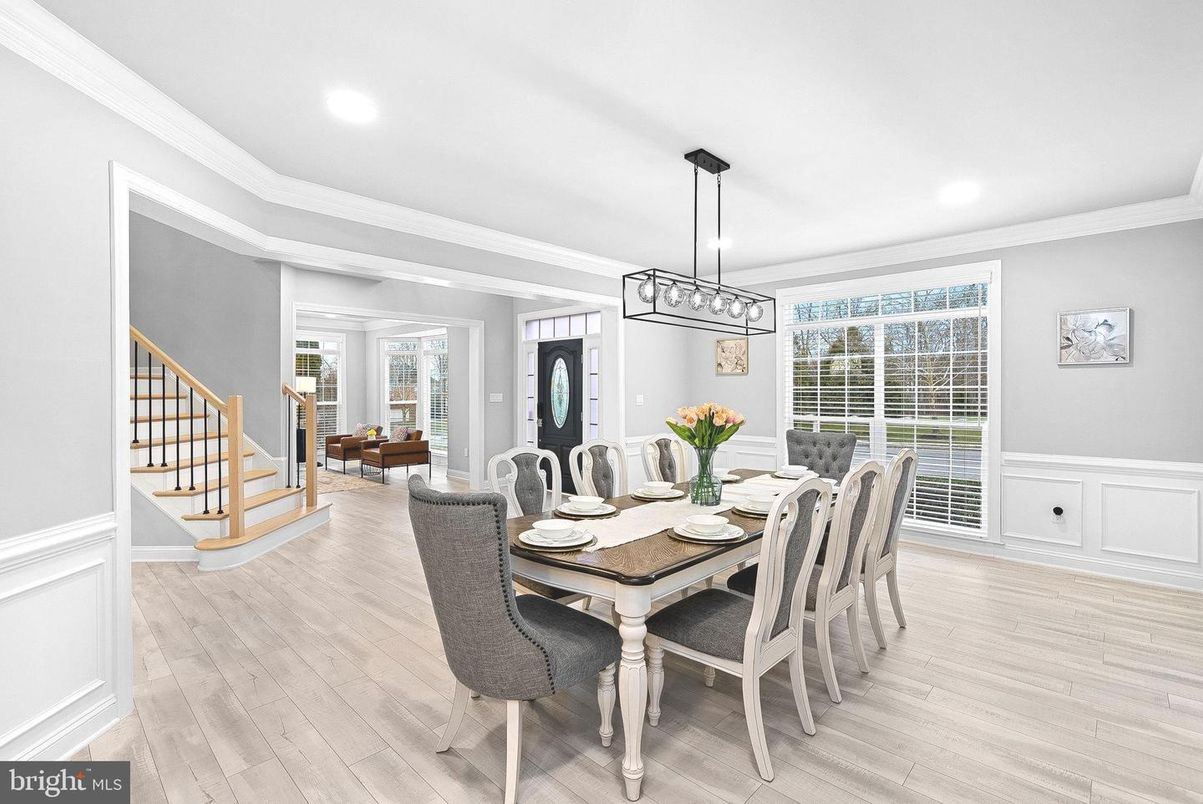 Dining room, Interior, Pendant Lights, Recessed Lighting, Wood Texture Flooring