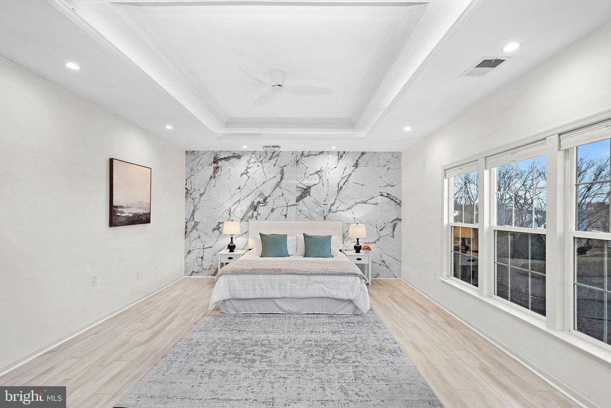 Bedroom, Interior, Marble Walls, Recessed Lighting, Wood Texture Flooring