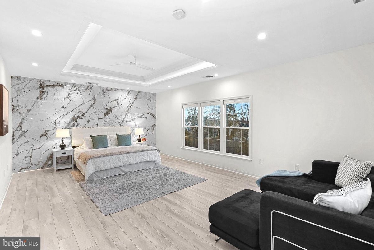 Bedroom, Interior, Marble Walls, Recessed Lighting, Wood Texture Flooring