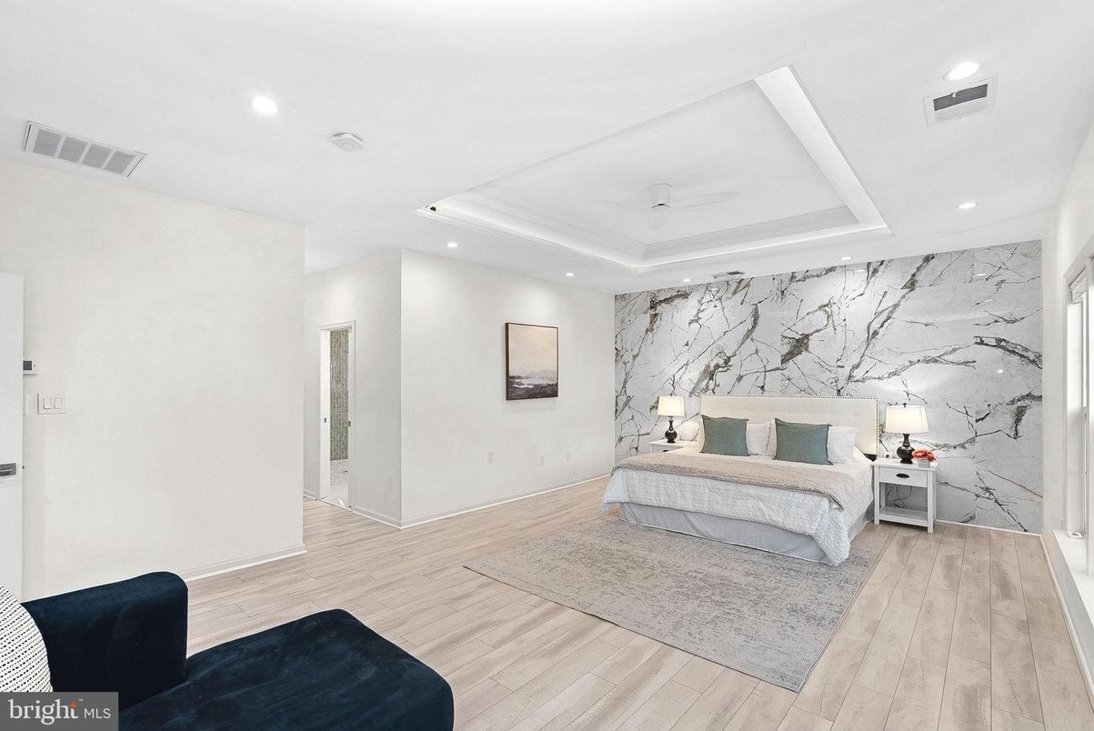 Bedroom, Interior, Marble Walls, Recessed Lighting, Wood Texture Flooring