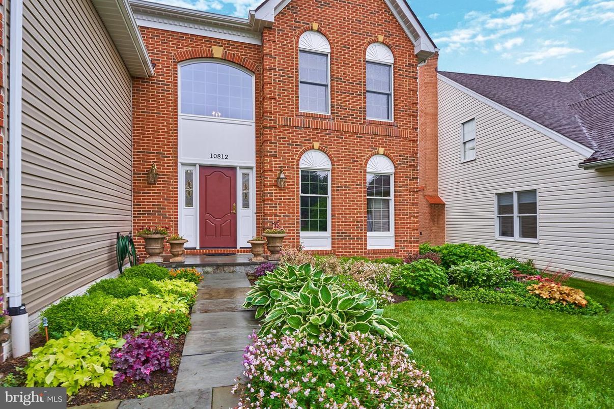 Exterior, Facade, Brick Facade, None