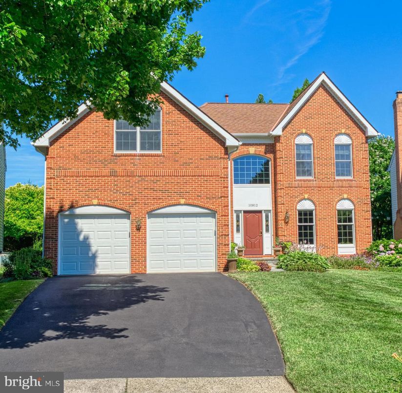 Attached, Exterior, Facade, Brick Facade, Brick Traditional