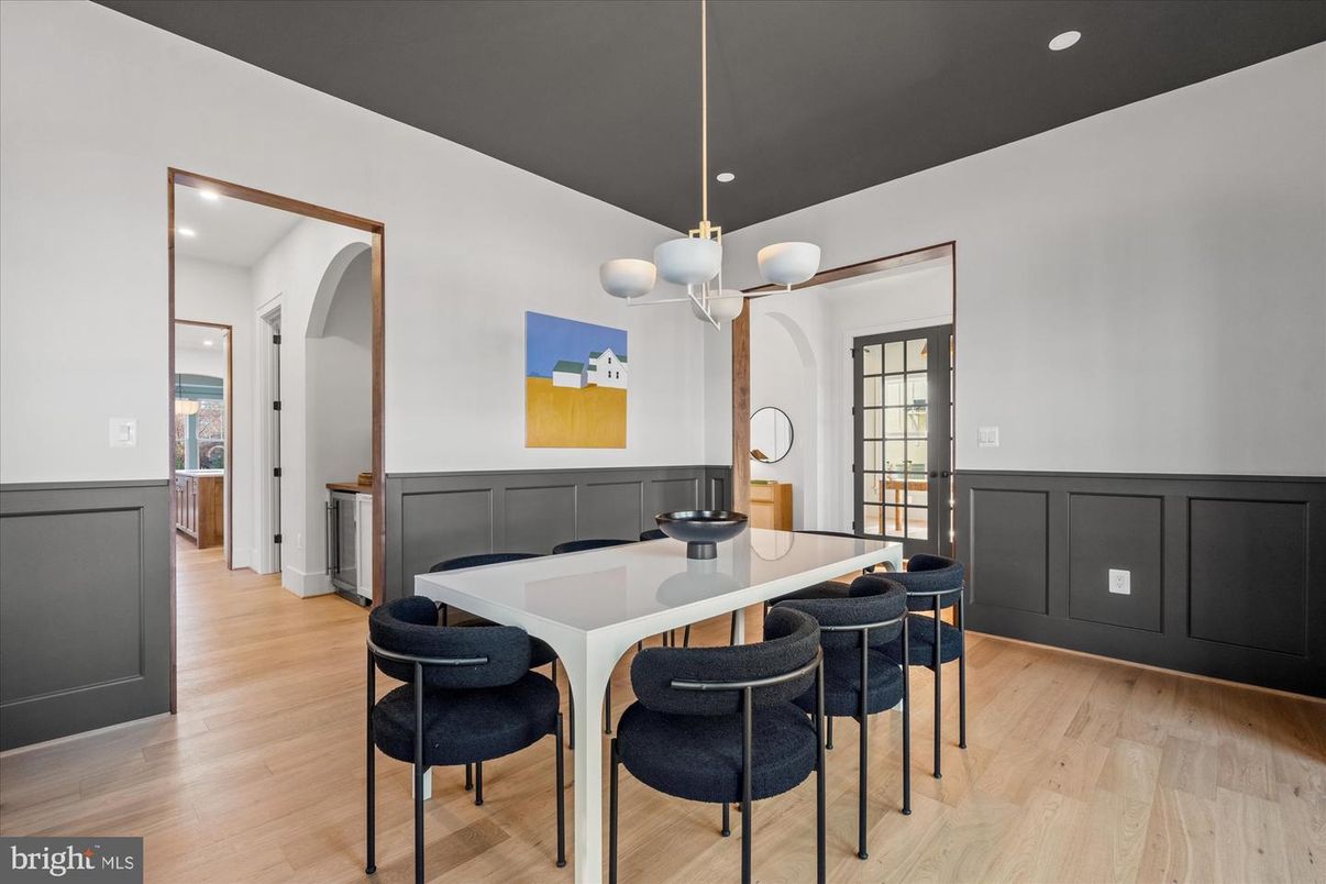 Dining room, Interior, Pendant Lights, Recessed Lighting, Wood Texture Flooring