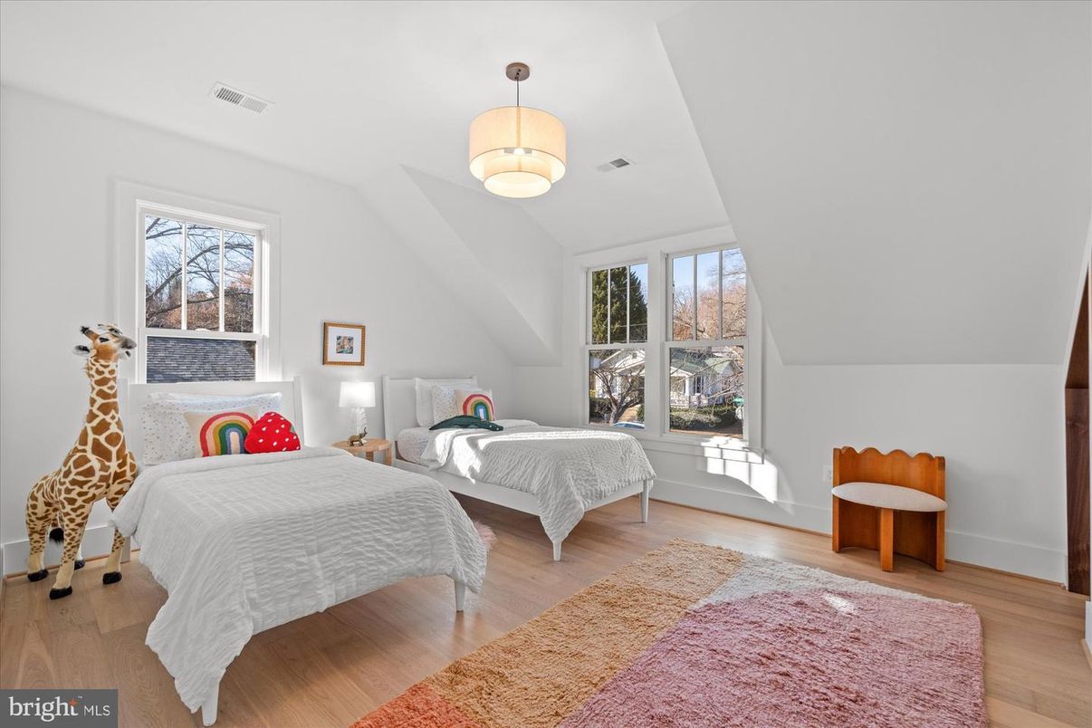 Bedroom, Interior, Pendant Lights, Wood Texture Flooring