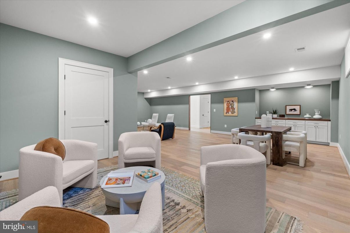 Dining room, Interior, Living room, Recessed Lighting, Wood Texture Flooring