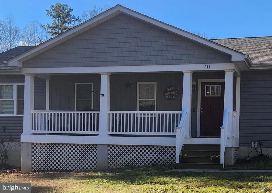 Exterior, Facade, American Craftsman
