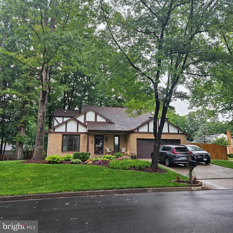 Attached, Exterior, Facade, Brick Facade, Tudor Revival
