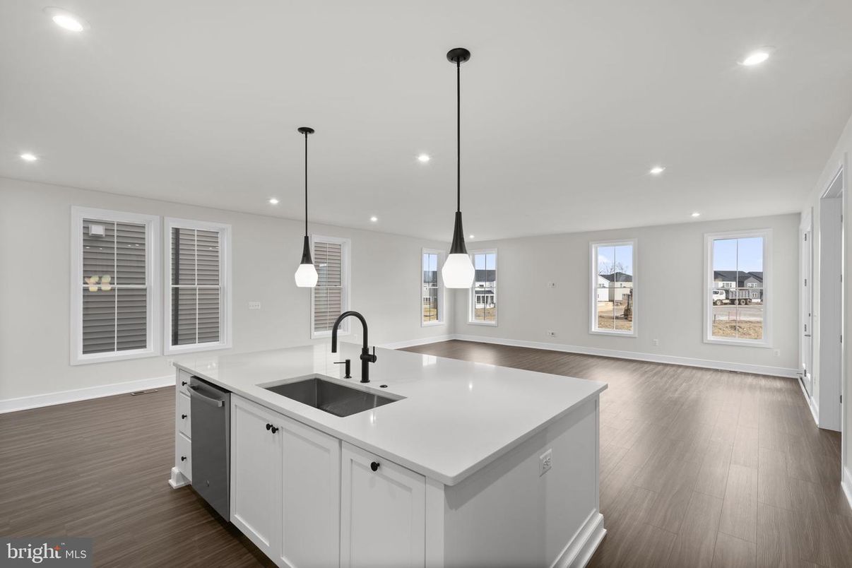 Interior, Kitchen, Pendant Lights, Recessed Lighting, Wood Texture Flooring