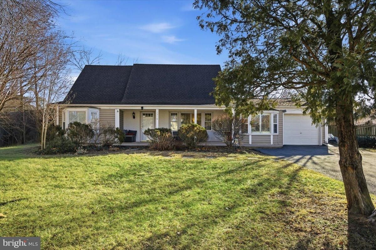 Attached, Backyard, Exterior, Facade, Cape Cod