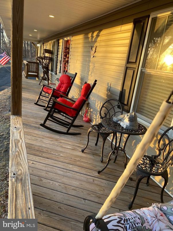 Exterior, Recessed Lighting, Wood Texture Flooring