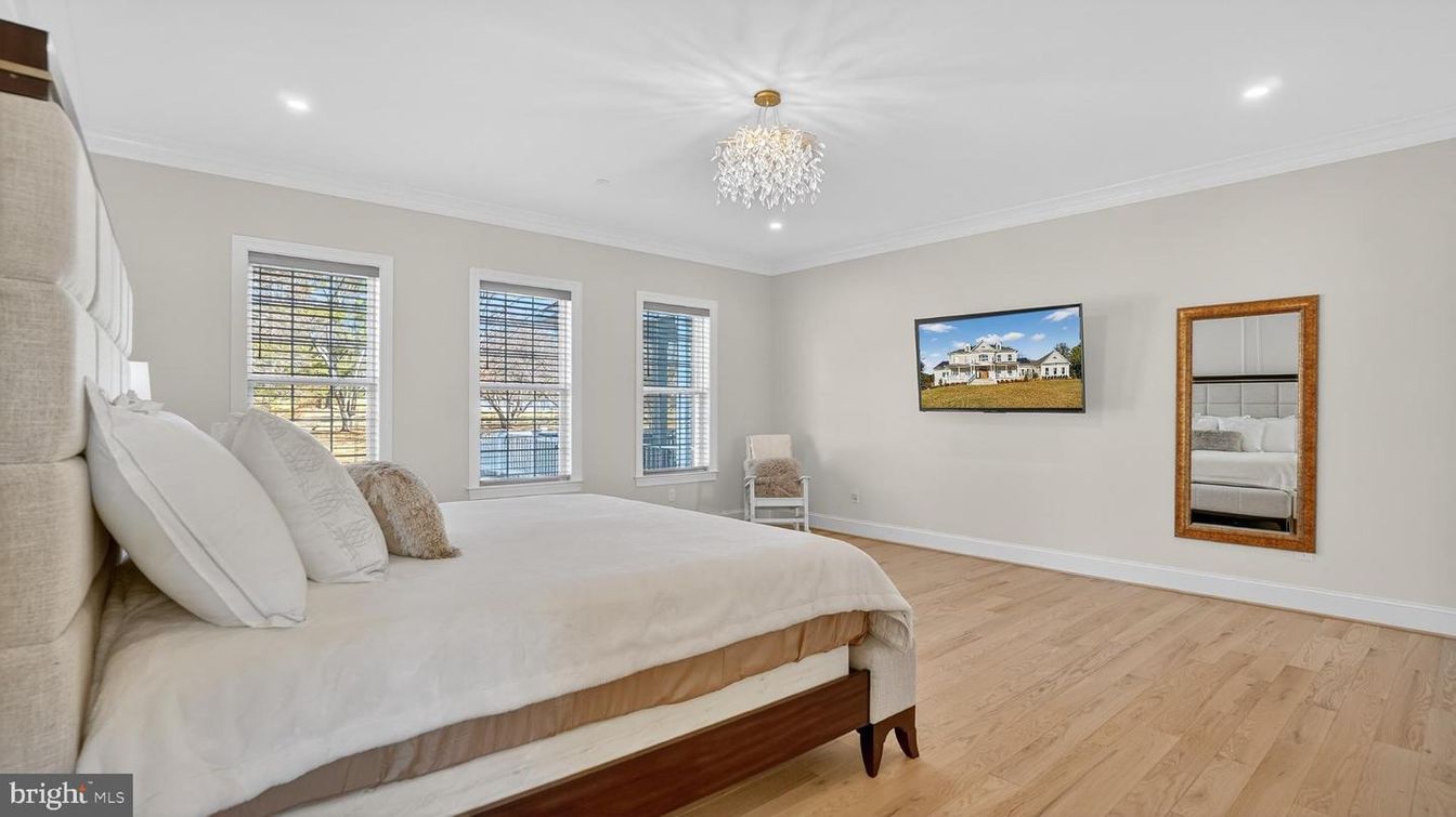 Bedroom, Chandelier, Interior, Recessed Lighting, Wood Texture Flooring