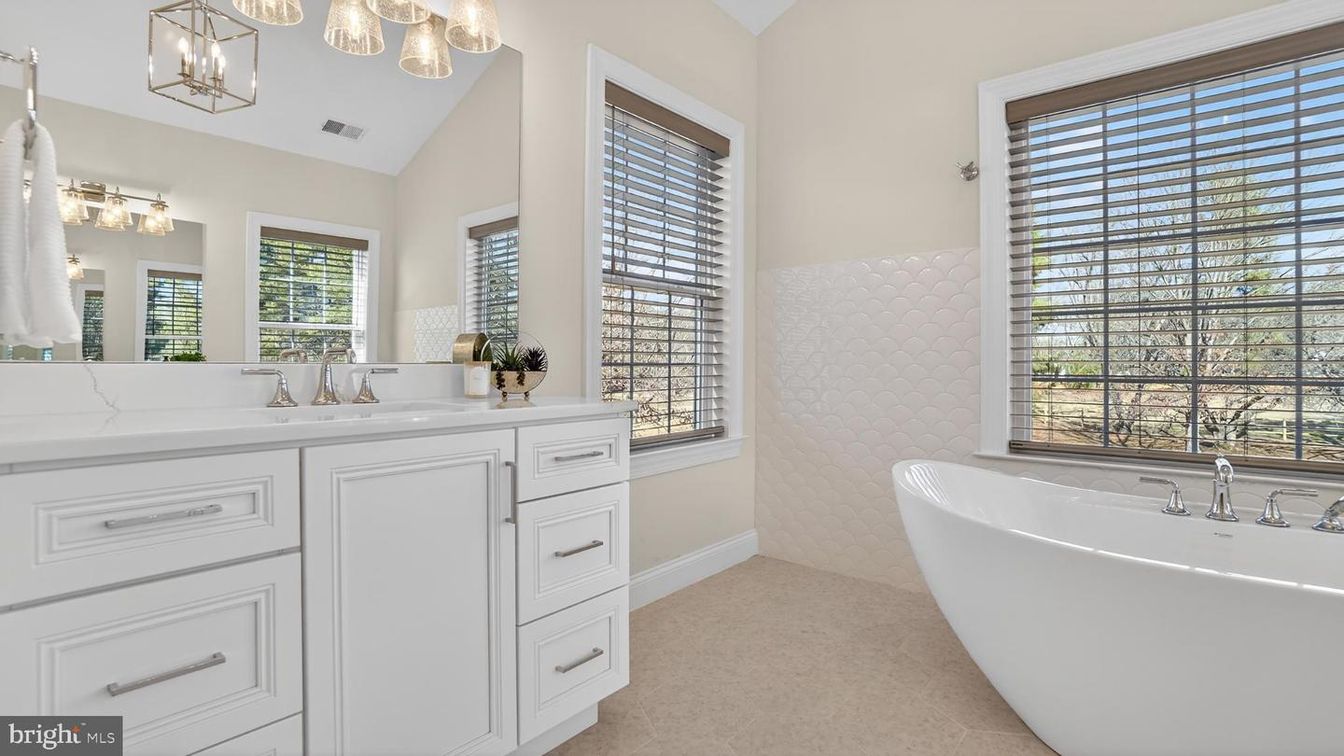 Bathroom, Dual Sink Vanities, Free Standing Baths, Interior