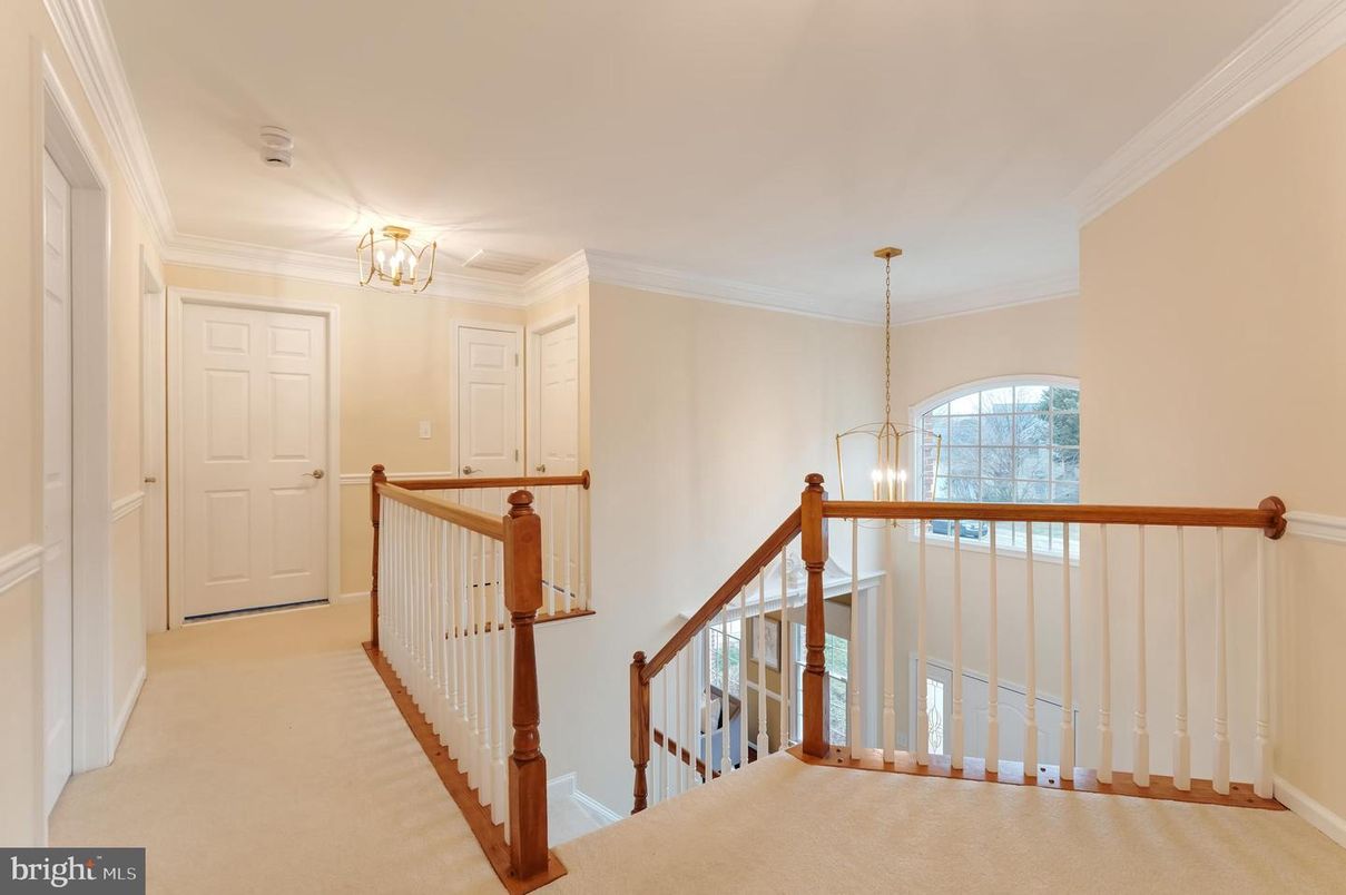 Chandelier, Interior, Pendant Lights