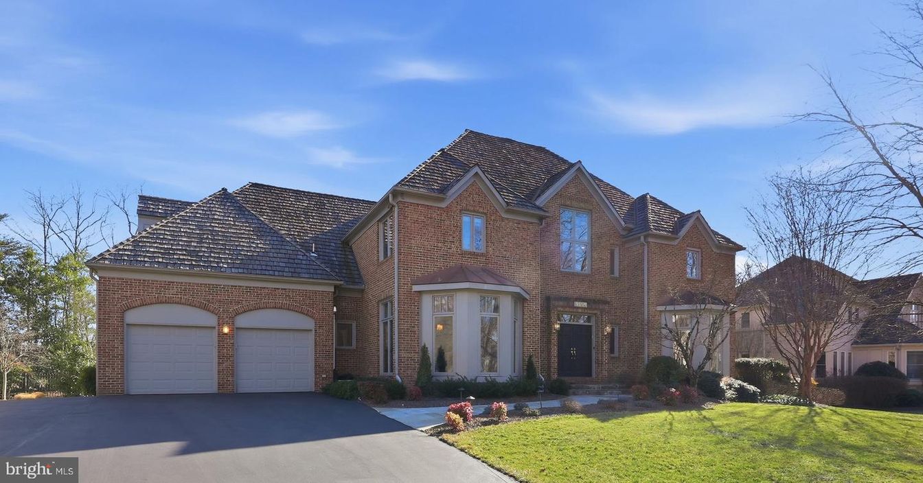 Attached, Exterior, Facade, Brick Facade, Brick Traditional