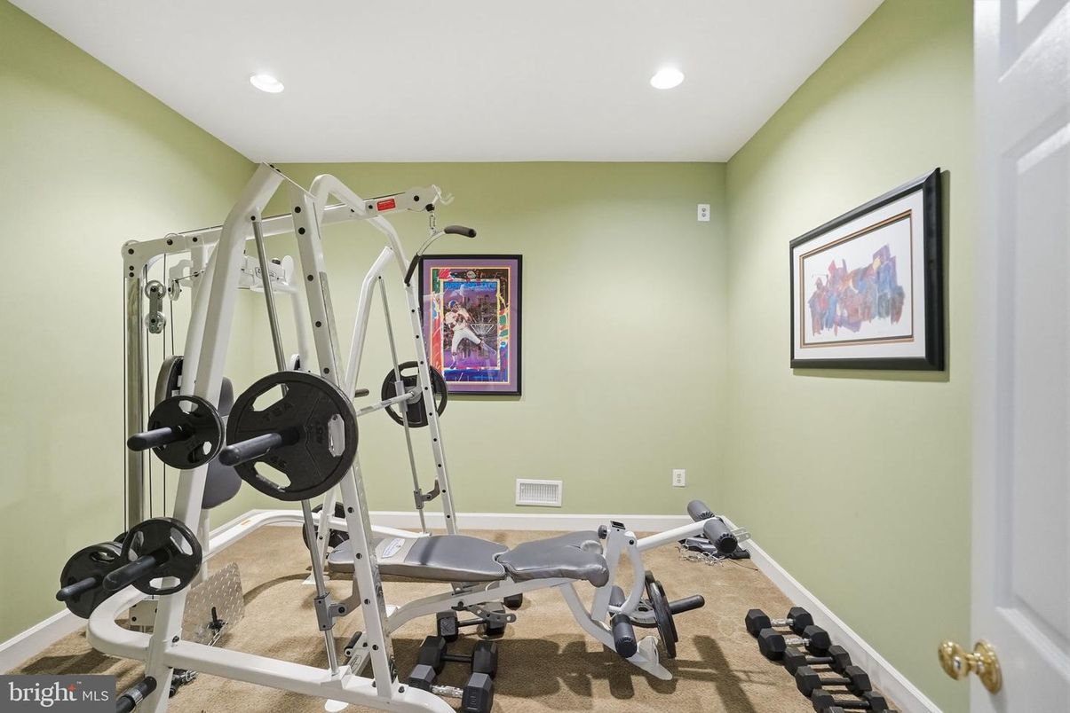 Fitness Equipment, Interior, Recessed Lighting