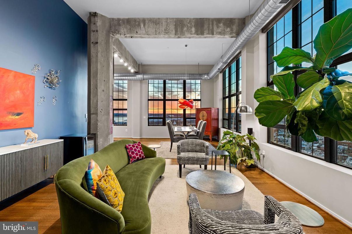 Dining room, Interior, Living room, Pendant Lights, Wood Texture Flooring