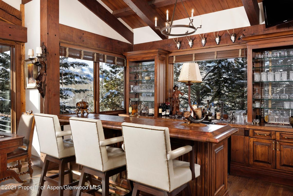Chandelier, Dining room, Interior, Wooden Beams, Wooden Ceilings, Wood Texture Flooring