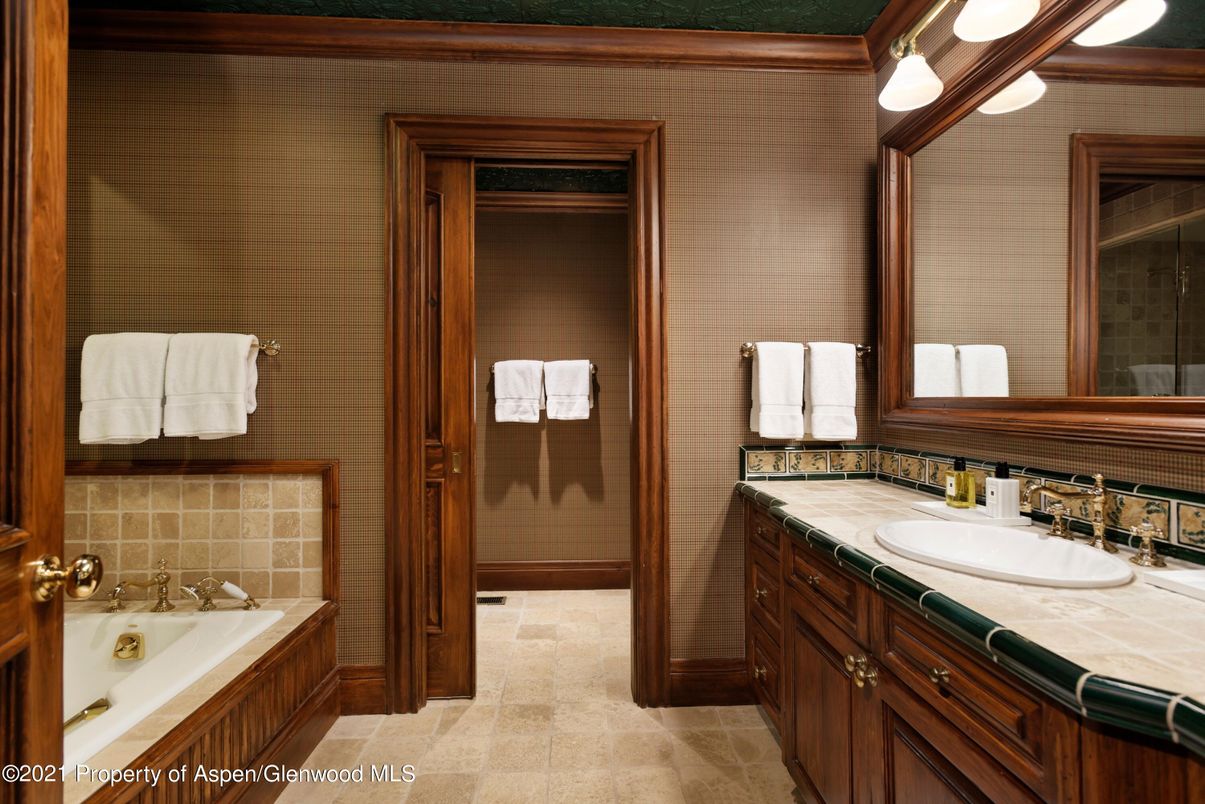Bathroom, Dual Sink Vanities, Interior, Tile Countertops