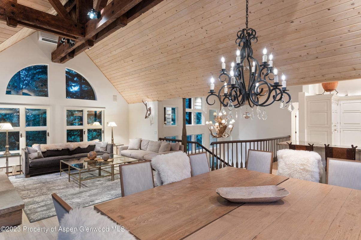 Chandelier, Dining room, Interior, Living room, Wooden Beams, Wooden Ceilings